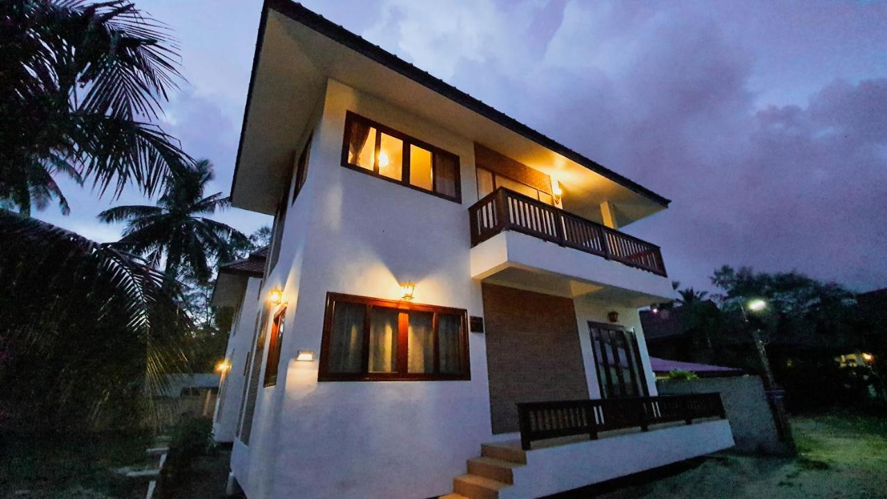 Baan Bhuwann Holiday Apartment Chaloklum Exterior foto